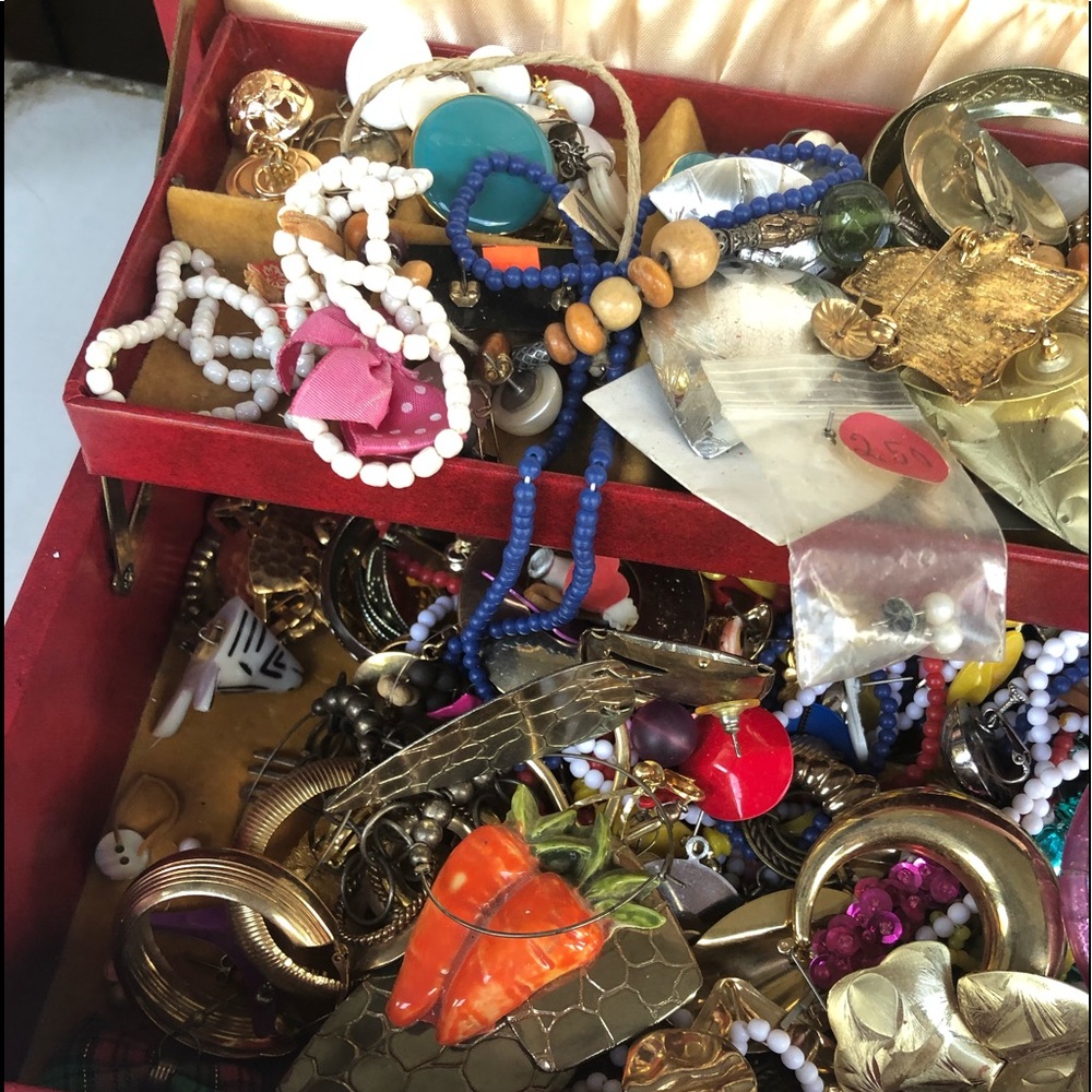 Meet your Posher, Jc